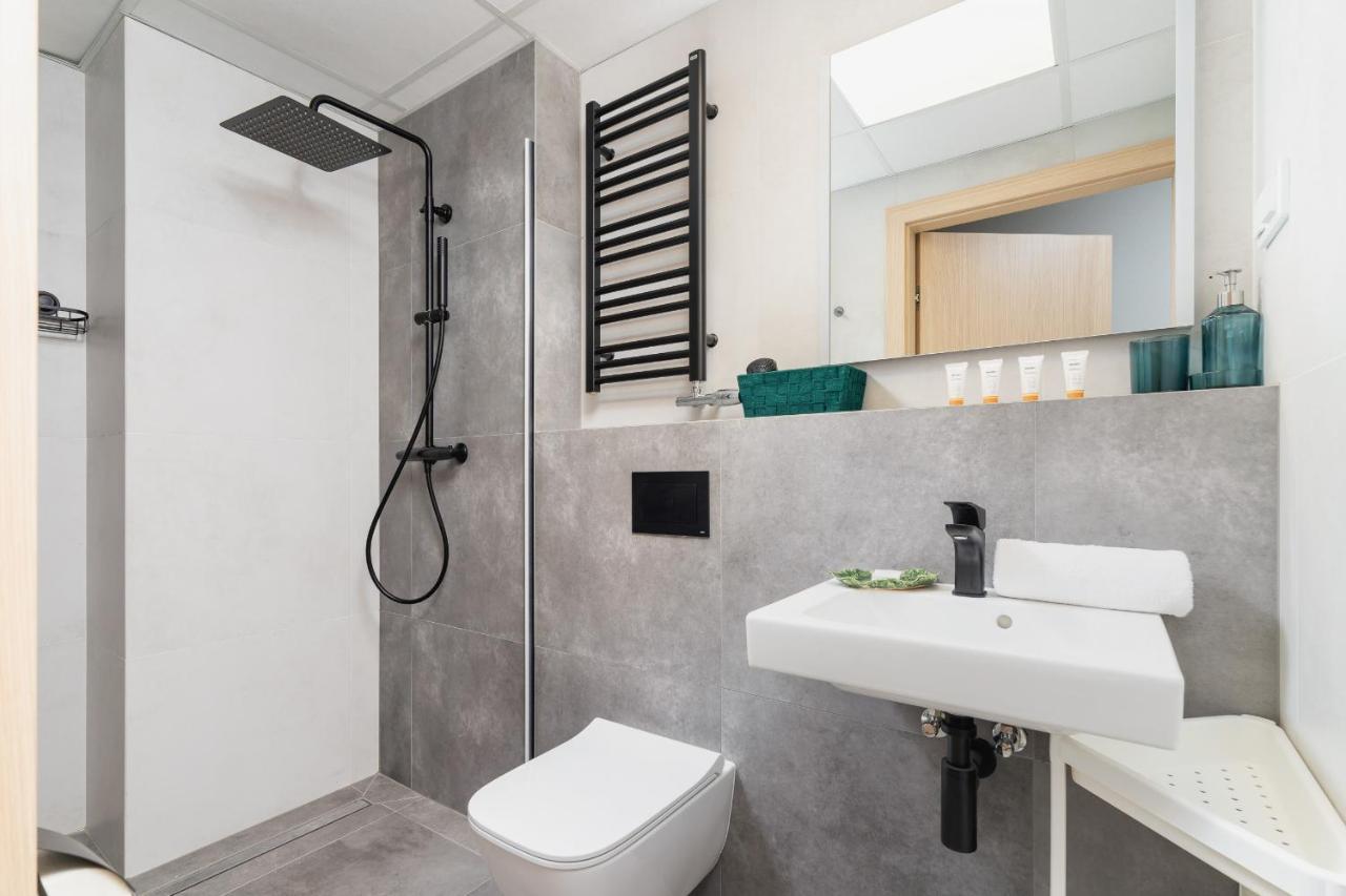 Cozy Studio Apartments Sauna & Ac Krakow By Noclegi Renters Dış mekan fotoğraf