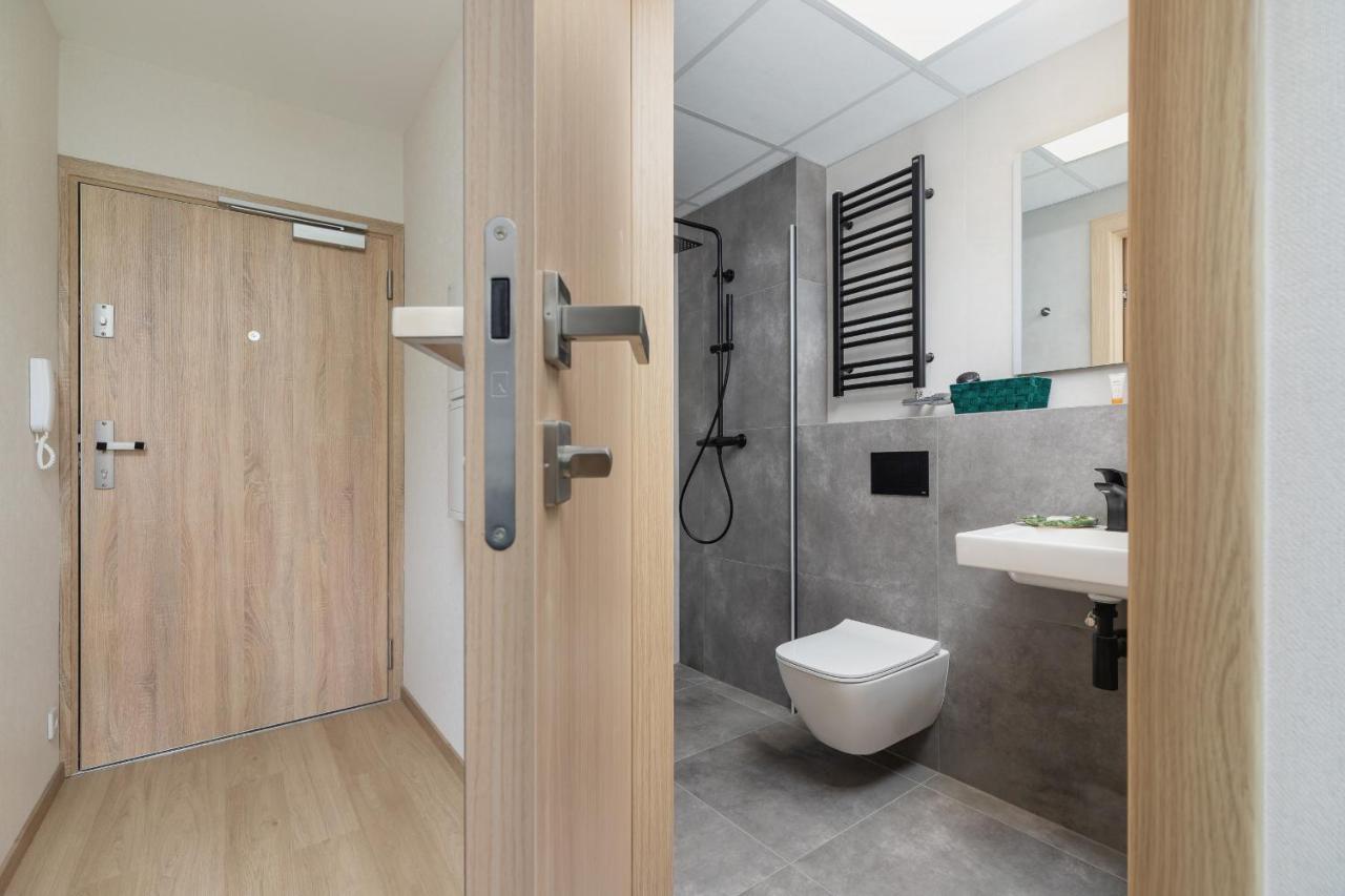 Cozy Studio Apartments Sauna & Ac Krakow By Noclegi Renters Dış mekan fotoğraf